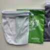 Herbruikbare wetbag voor vuile babydoekjes, zoogkompressen of wasbaar maandverband.