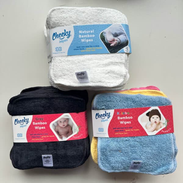 Set van 25 wasbare babydoekjes van zachte bamboe badstof van Cheeky Wipes.