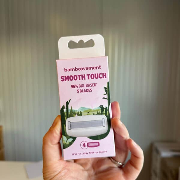 Smooth Touch navulling van Bamboovement met 4 scheerkoppen