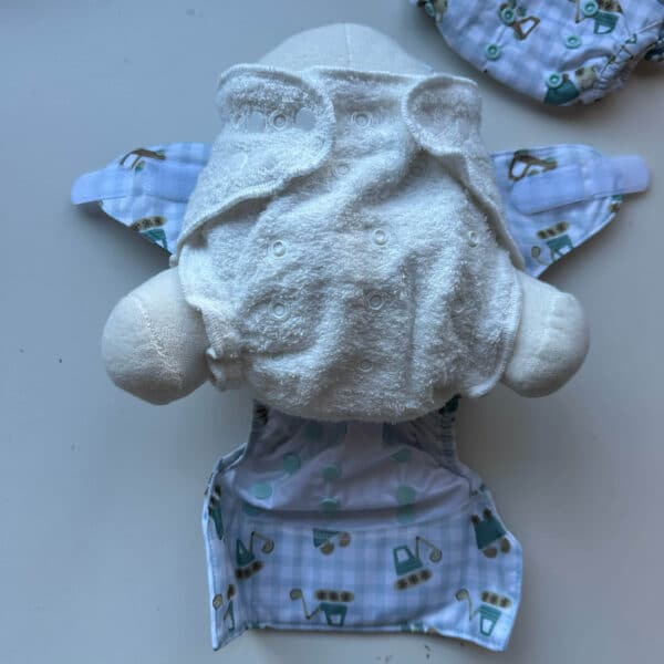 Compleet Blümchen luierpakket met herbruikbare bamboe badstof luiers voor dagelijks gebruik.
