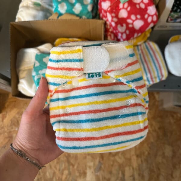 Wasbare luier Bamboozle Stretch bamboe van TotsBots duurzame herbruikbare luier zacht en absorberend verkrijgbaar bij Pure Start