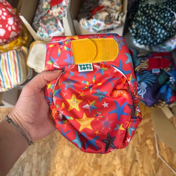 Wasbare zwemluier met klittenband TotsBots diverse dessins duurzame herbruikbare zwemluier voor babys en peuters verkrijgbaar bij Pure Start