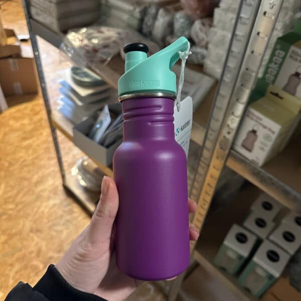 RVS drinkfles Kid met sportdop 355 ml in Sparkling Grape van Klean Kanteen – duurzame lekvrije kinderfles.