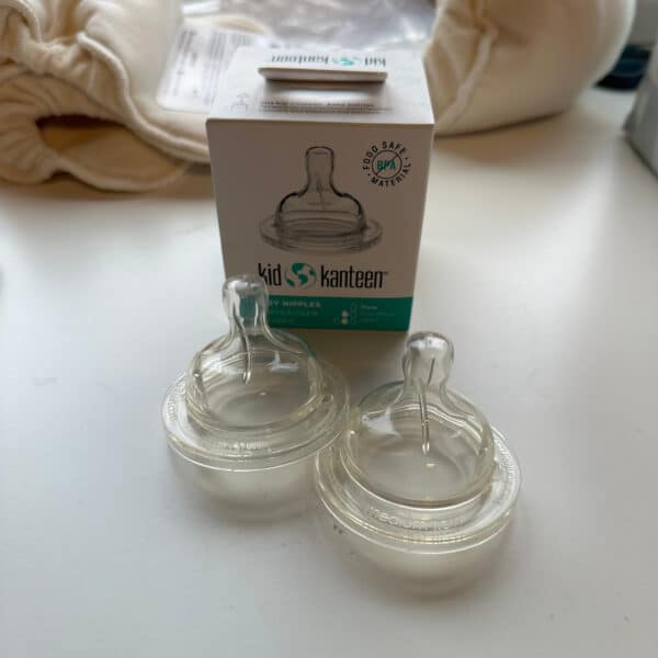 Siliconen spenen Medium Flow van Klean Kanteen – veilige duurzame flesspenen voor baby’s en peuters.