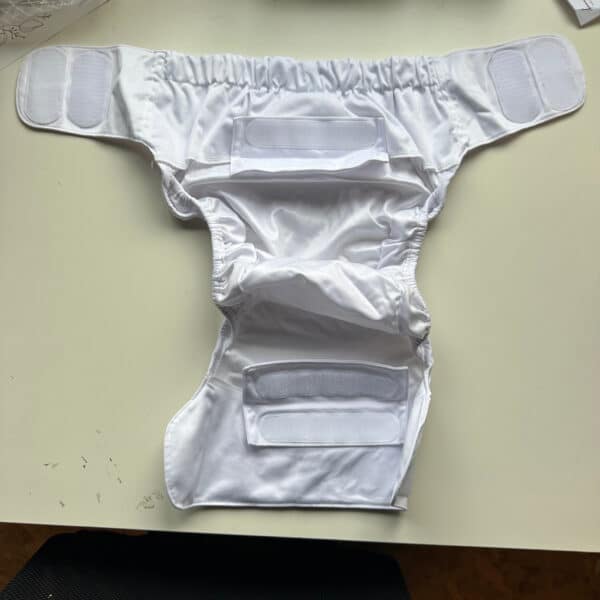 Wasbare overbroek junior en volwassene wit – Blümchen luier overbroek