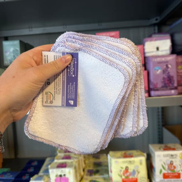 BilliesBox set billendoekjes paars duurzame wasbare doekjes herbruikbaar milieuvriendelijk alternatief voor wegwerp babydoekjes verkrijgbaar bij Pure Start