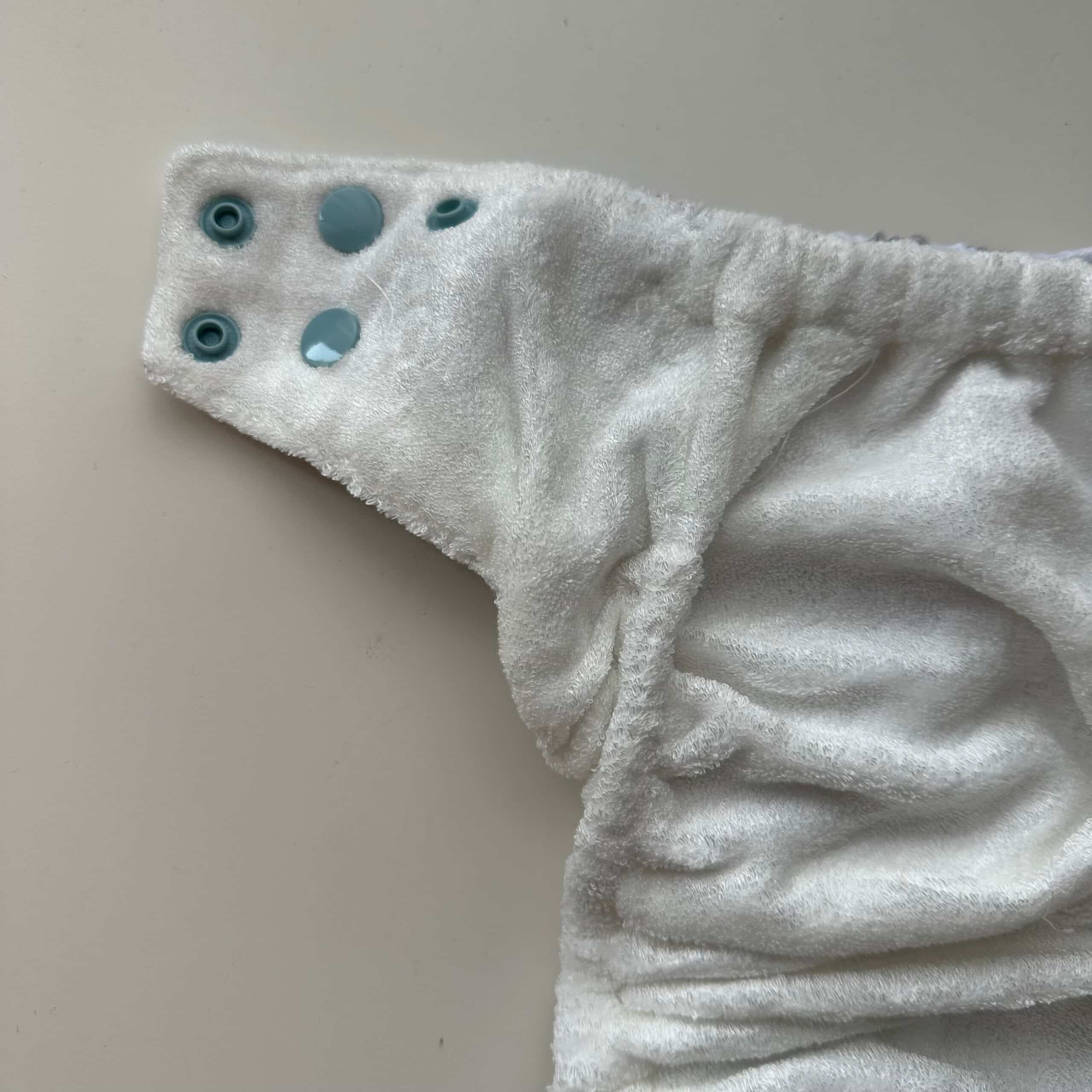 Blümchen wasbare all-in-one luier diverse dessins – duurzame en herbruikbare luiers voor baby’s kopen bij Pure Start