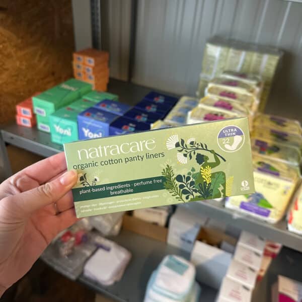 Natracare inlegkruisjes ultra dun biologisch katoenen inlegkruisjes ademend plasticvrij en zacht voor de huid verkrijgbaar bij Pure Start