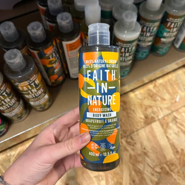 Faith in Nature natuurlijke douchegel grapefruit en sinaasappel 400 ml – verfrissende en vegan bodywash kopen bij Pure Start