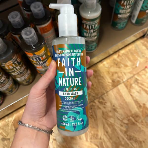Faith in Nature natuurlijke handzeep kokosnoot 400 ml – hydraterende en vegan handzeep kopen bij Pure Start