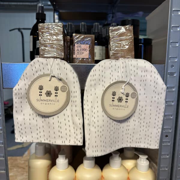 Summerville Organic babymutsje wit met streep – zacht biologisch katoenen mutsje voor baby’s