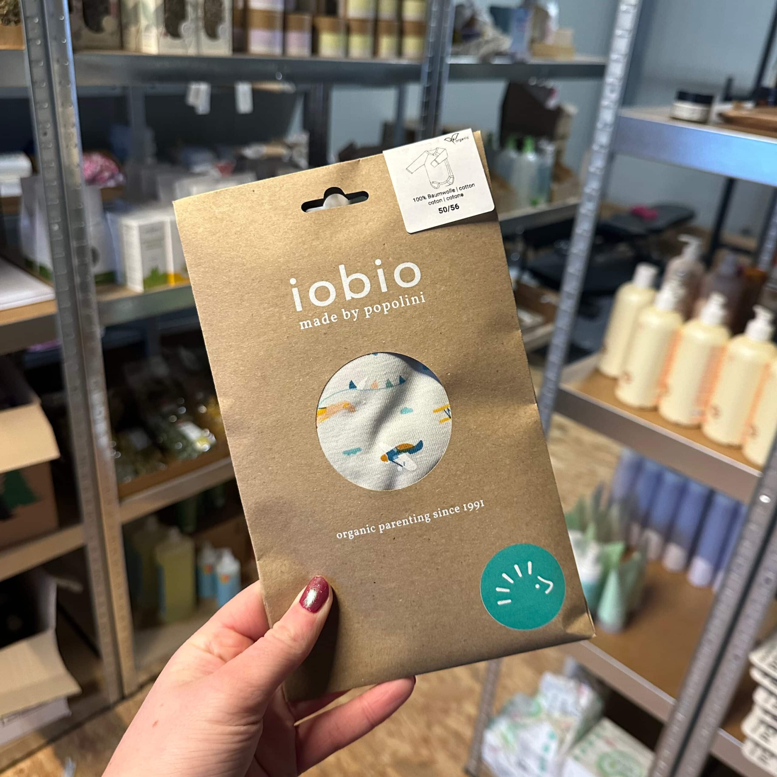 Popolini overslagromper van biologisch katoen met planes print, zachte en comfortabele romper voor baby’s