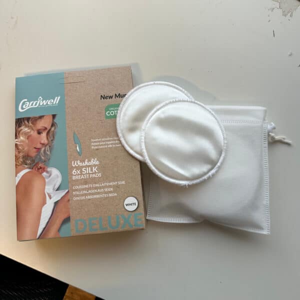 Carriwell wasbare zoogkompressen zijde 6 stuks – luxe, zachte en herbruikbare borstkompressen voor borstvoeding, verkrijgbaar bij Pure Start