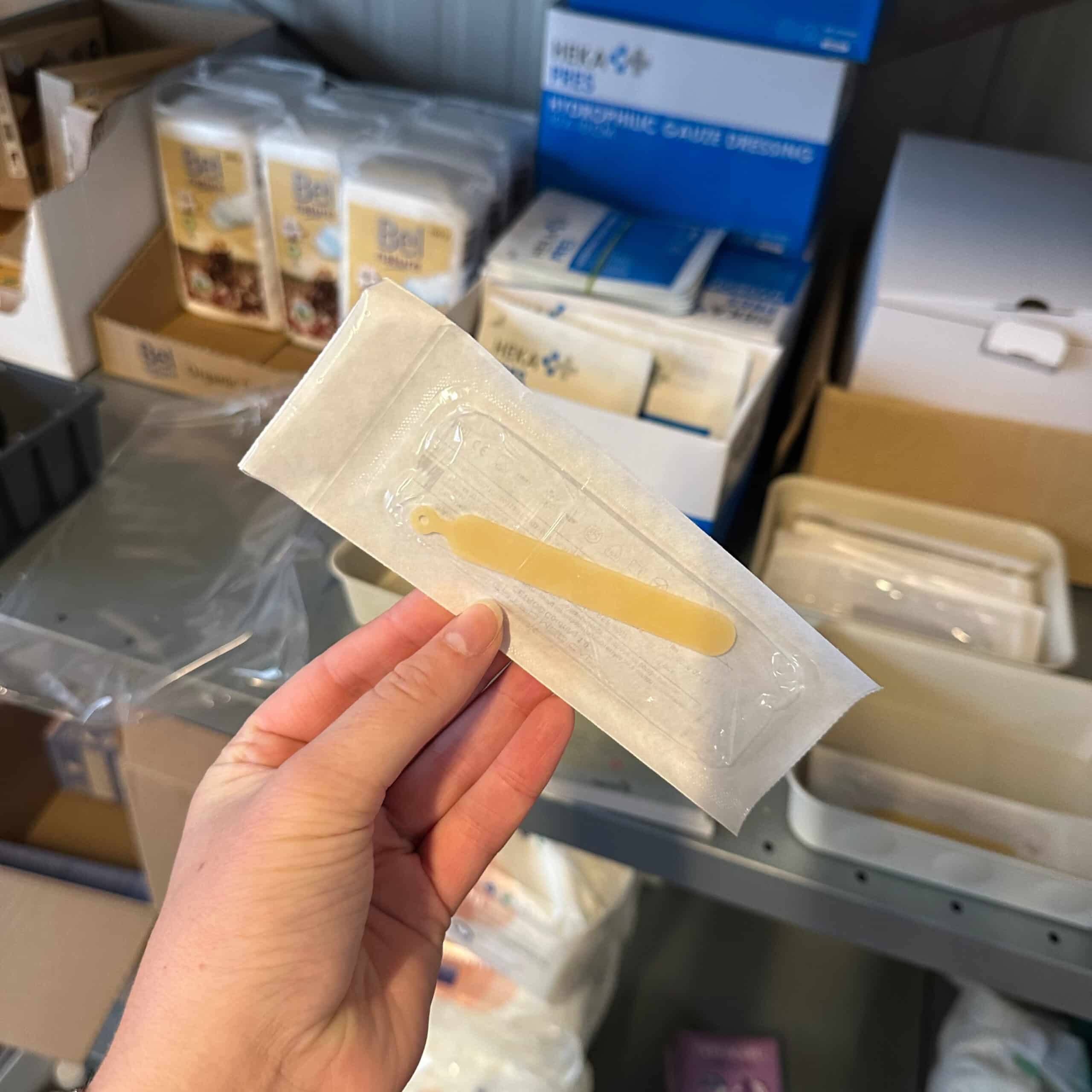 Cordring navelstrengring latex – veilige en hygiënische afsluiting van de navelstreng voor pasgeborenen, verkrijgbaar bij Pure Start