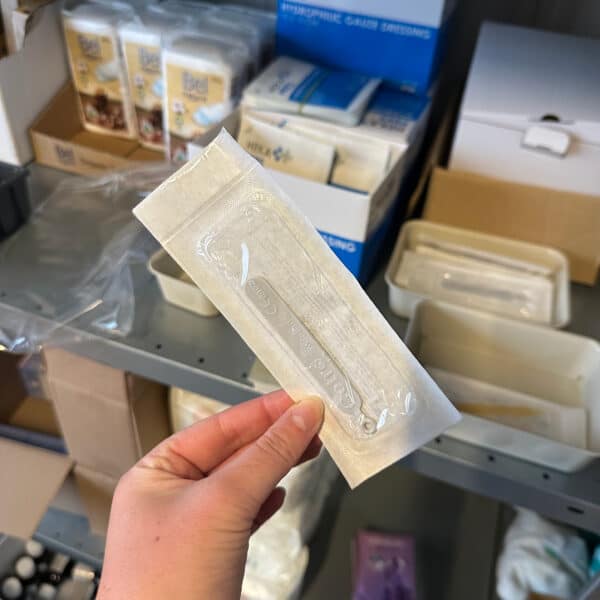 Cordring navelstrengring latexvrij – veilige en hygiënische afsluiting van de navelstreng zonder latex, verkrijgbaar bij Pure Start