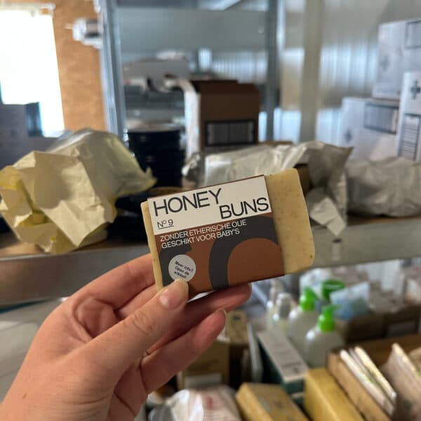 Natuurlijk en duurzaam verzorgingsproduct voor baby, kind of volwassene – verkrijgbaar bij Pure Start