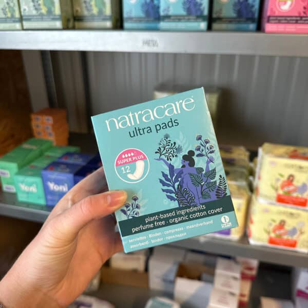 Natracare maandverband ultra pads super van biologisch katoen, plasticvrij en ademend bij Pure Start