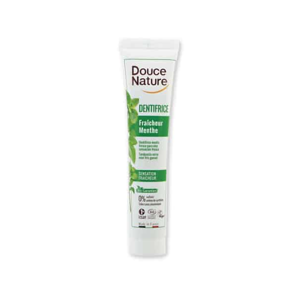 Biologische tandpasta met munt van Douce Nature – 75 ml tube, natuurlijke verzorging voor een frisse adem zonder fluoride of synthetische toevoegingen.