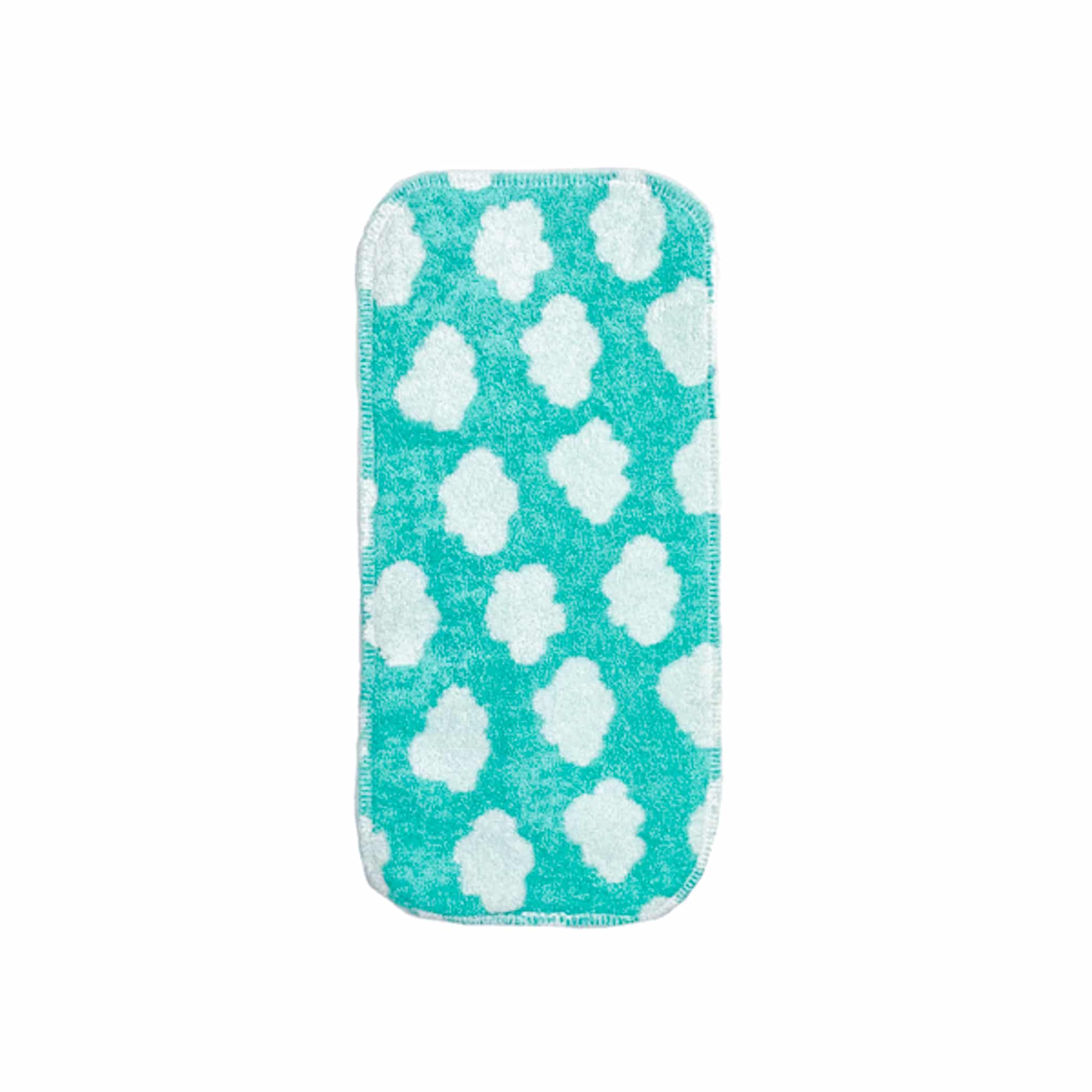 Fluffy Cloud booster van Tots bots met wolkjes.