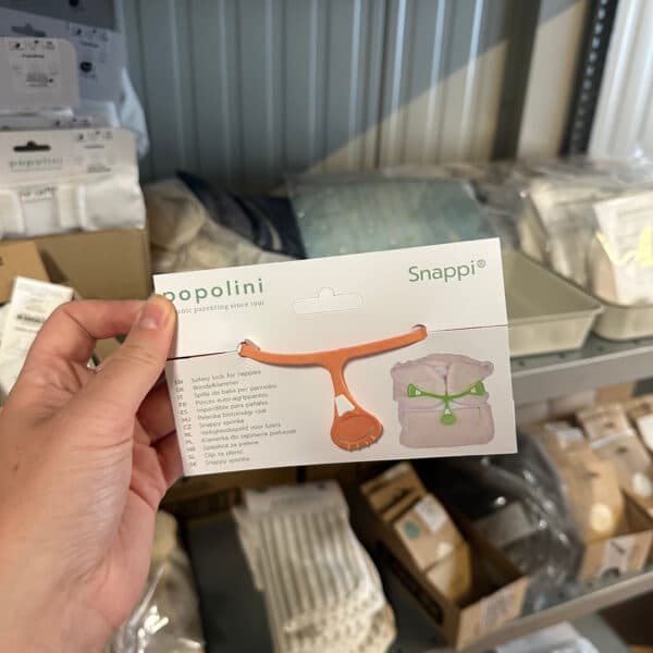 Popolini Snappi luierklem – handige en veilige luierklem om wasbare luiers eenvoudig en stevig vast te zetten.
