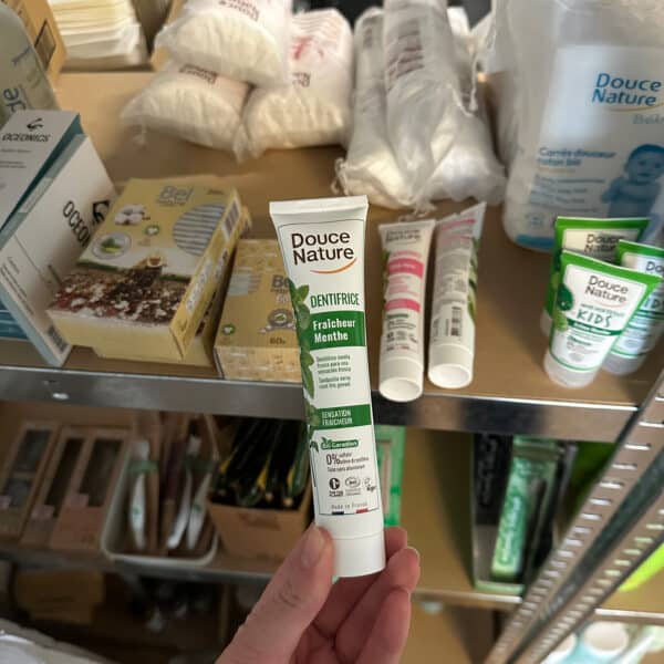 Natuurlijk en duurzaam verzorgingsproduct voor baby, kind of volwassene – verkrijgbaar bij Pure Start