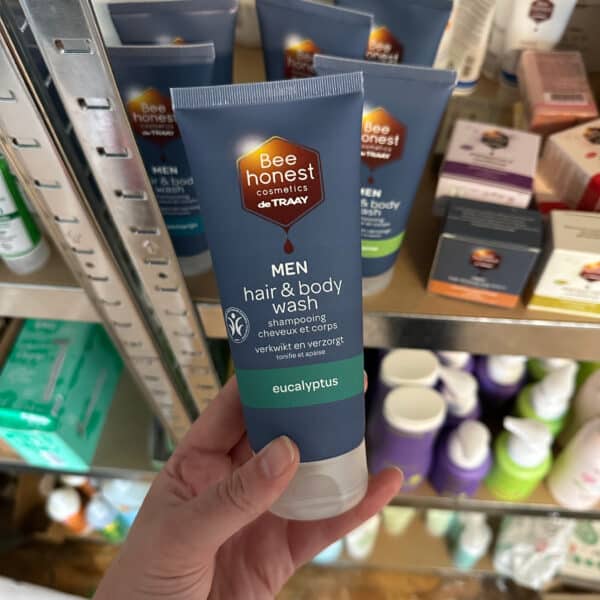 Natuurlijk en duurzaam verzorgingsproduct voor baby, kind of volwassene – verkrijgbaar bij Pure Start