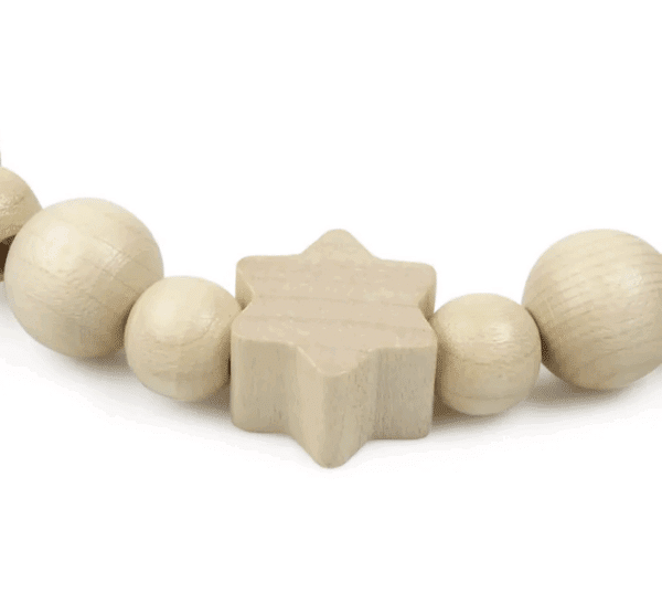 Houten kralen van de speenketting van Grunspecht.