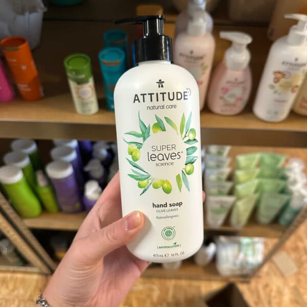 Attitude Super Leaves handzeep Olive Leaves – natuurlijke en hydraterende handzeep kopen bij Pure Start