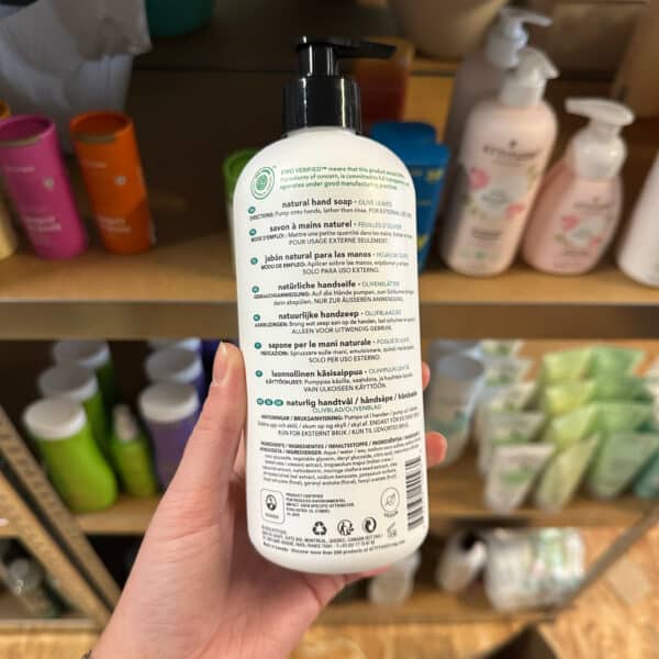 Attitude Super Leaves handzeep Olive Leaves – natuurlijke en hydraterende handzeep kopen bij Pure Start