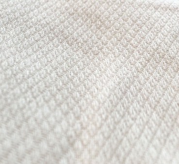 Detail van oogjesluiers van Blumchen.