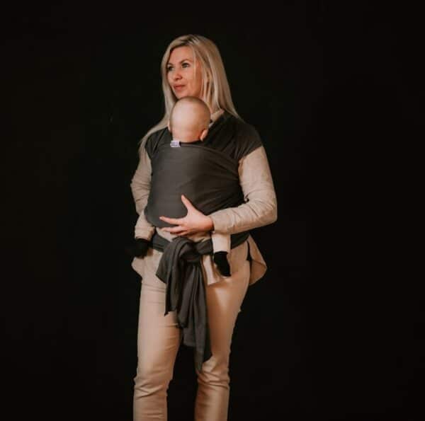 rekbare draagdoek van katoen in kleur donkergrijs.