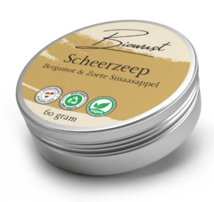 Blikje met handgemaakte scheerzeep van Biowust, geur sinaasappel bergamot.
