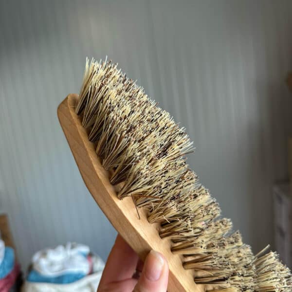 EcoLiving natuurlijke schrobborstel voor krachtig en plasticvrij schoonmaken